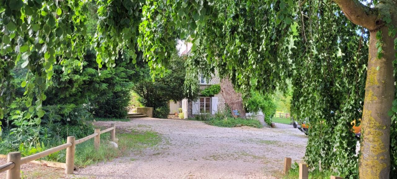Moulin de Giboudet Chambres d'hôtes Bazainville Exterior foto